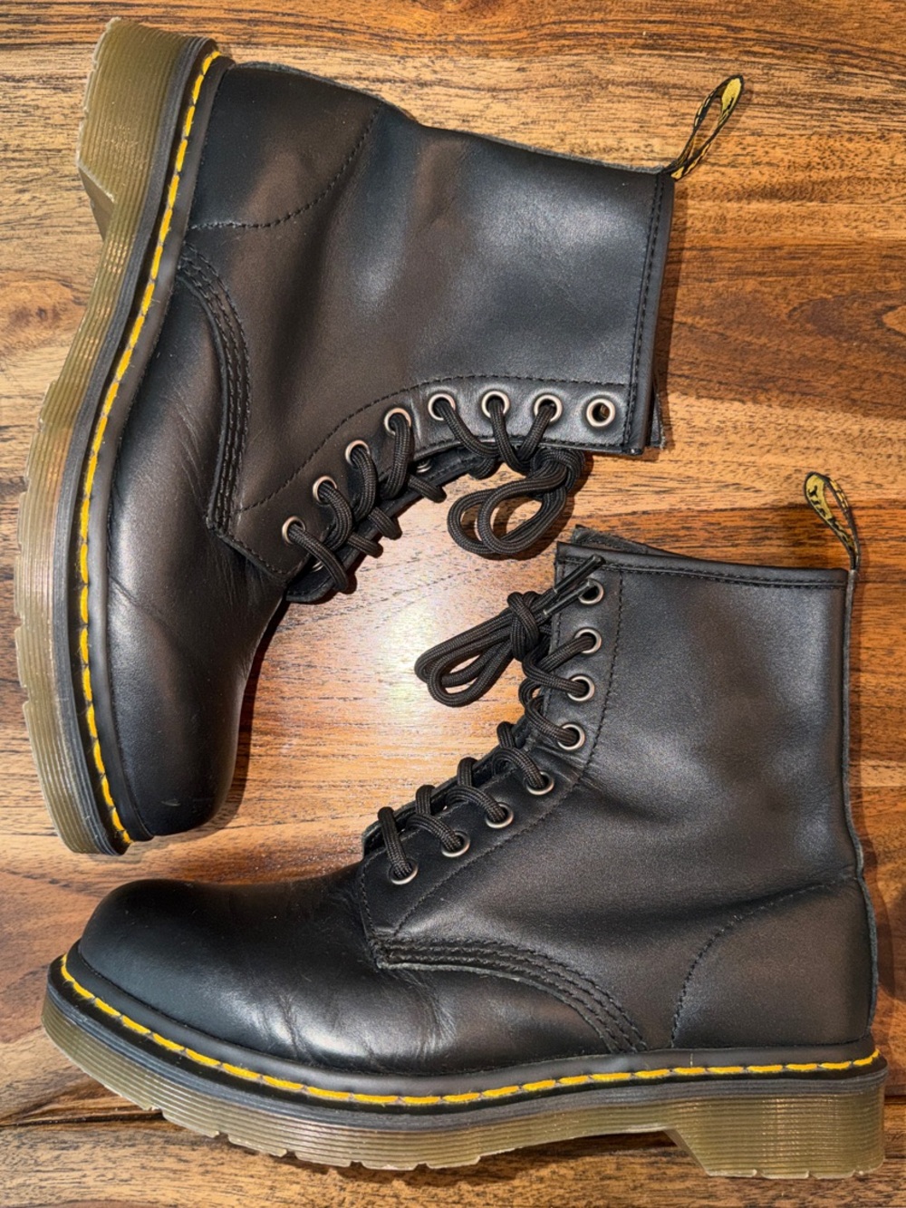 Dr. Martens 1460 Women’s Smooth Leather Lace Up Boots